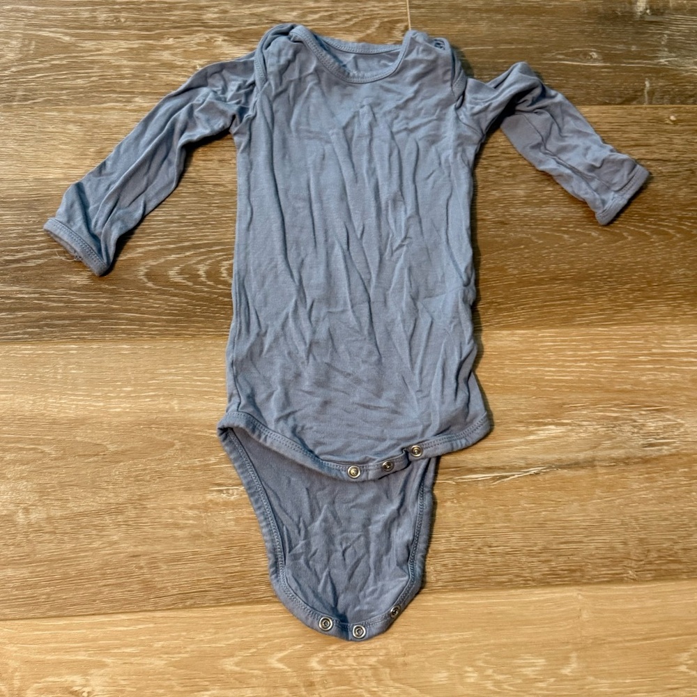 Kyte Baby Slate Long Sleeve Bodysuit
